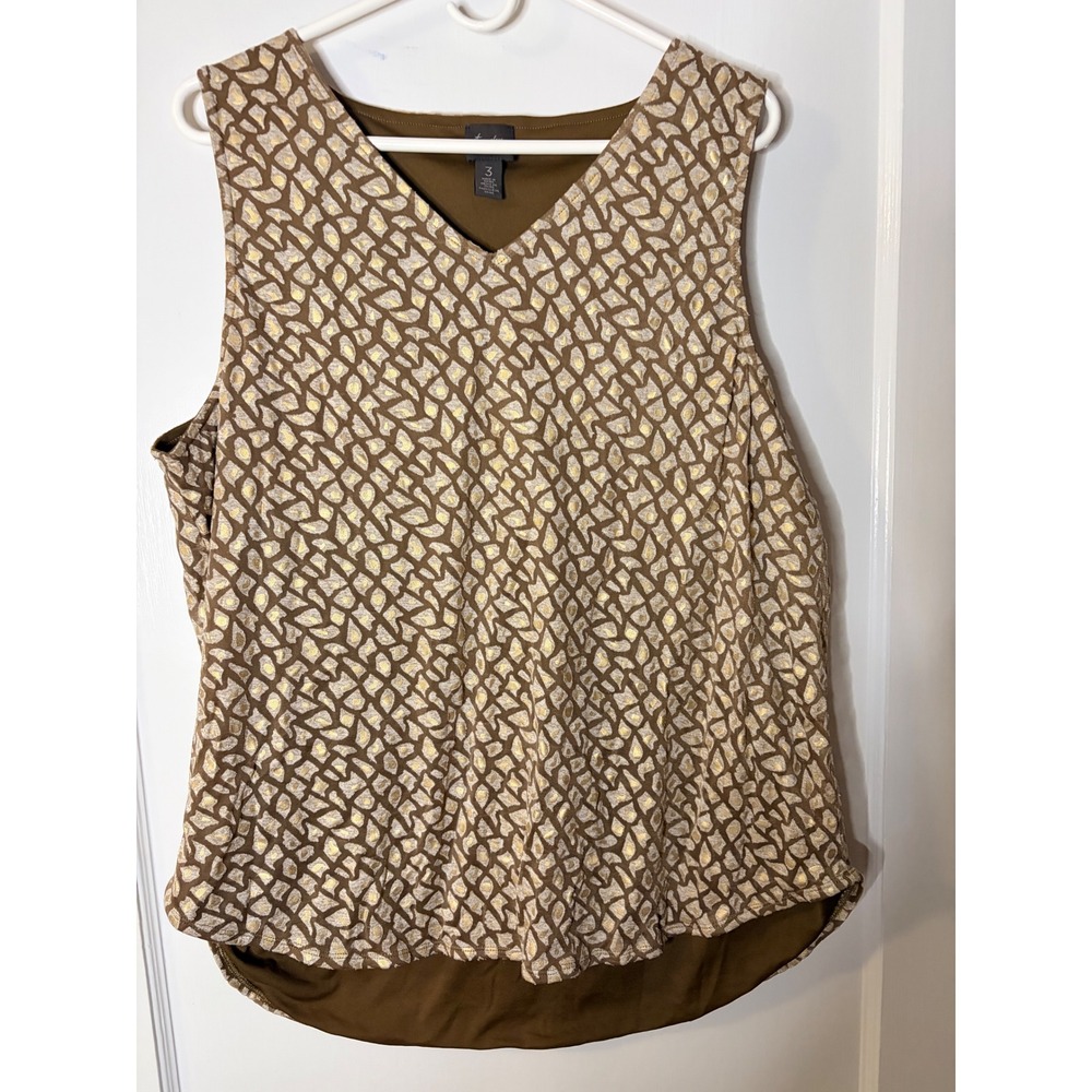 Chico's Travelers Collection Gold Foil Geometric V-Neck Tank Top Olive Green 3